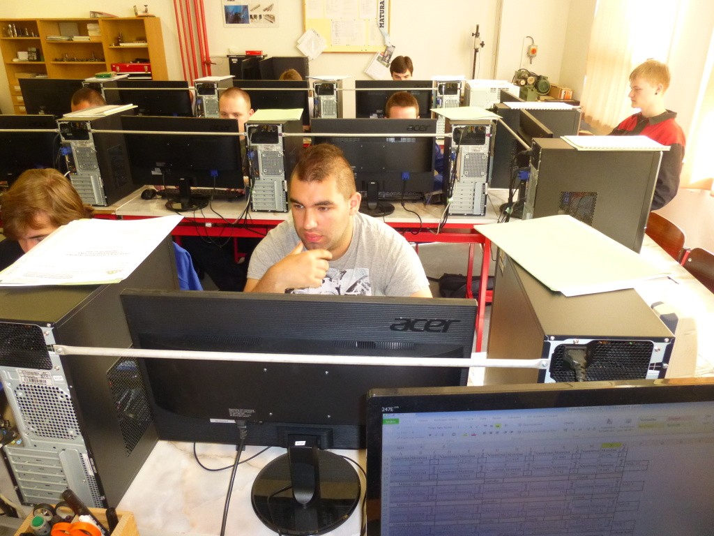 Praktická maturitní zkouška 4MS